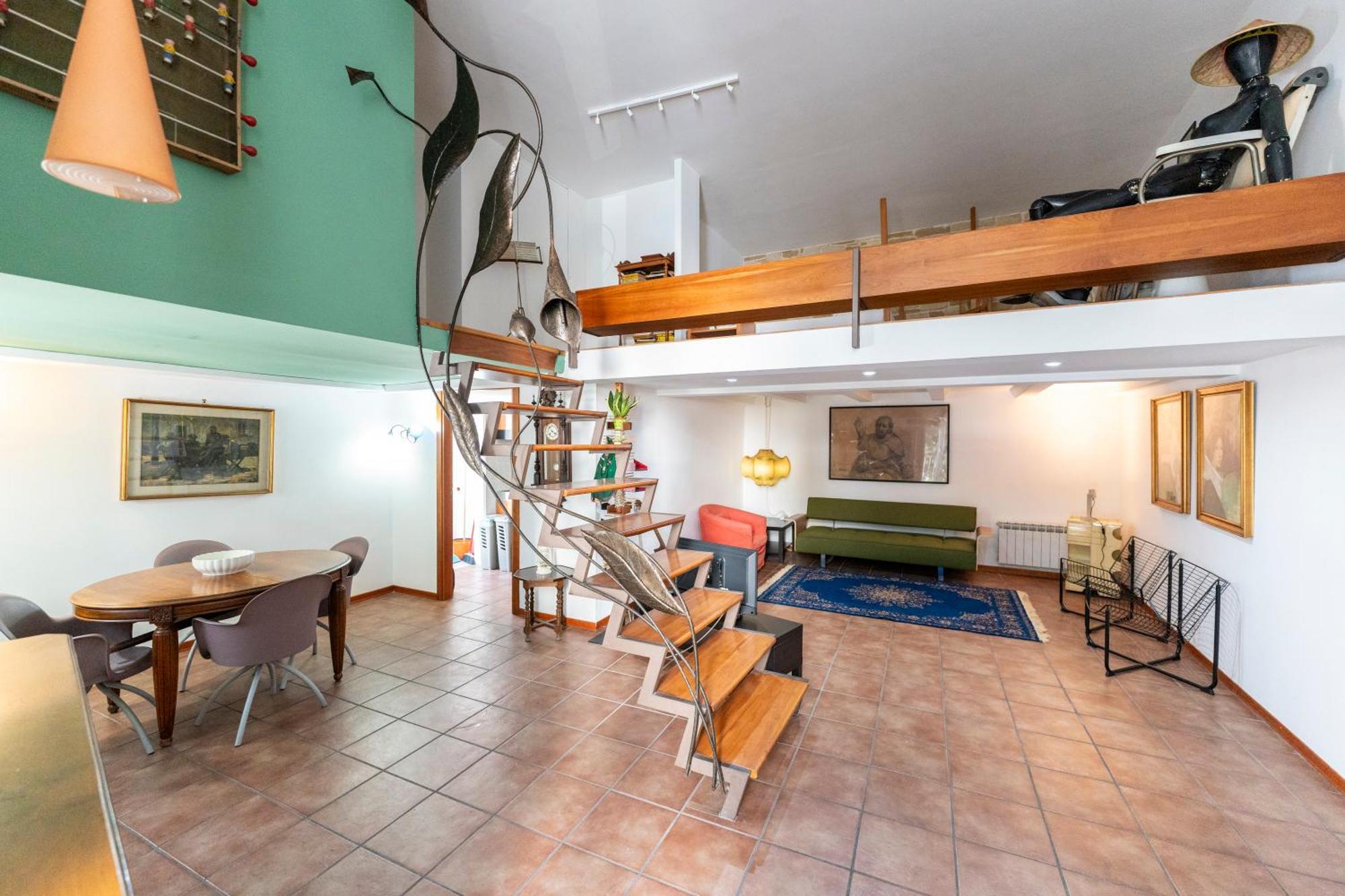 Appartement Piazza Carlo Iii 69 *